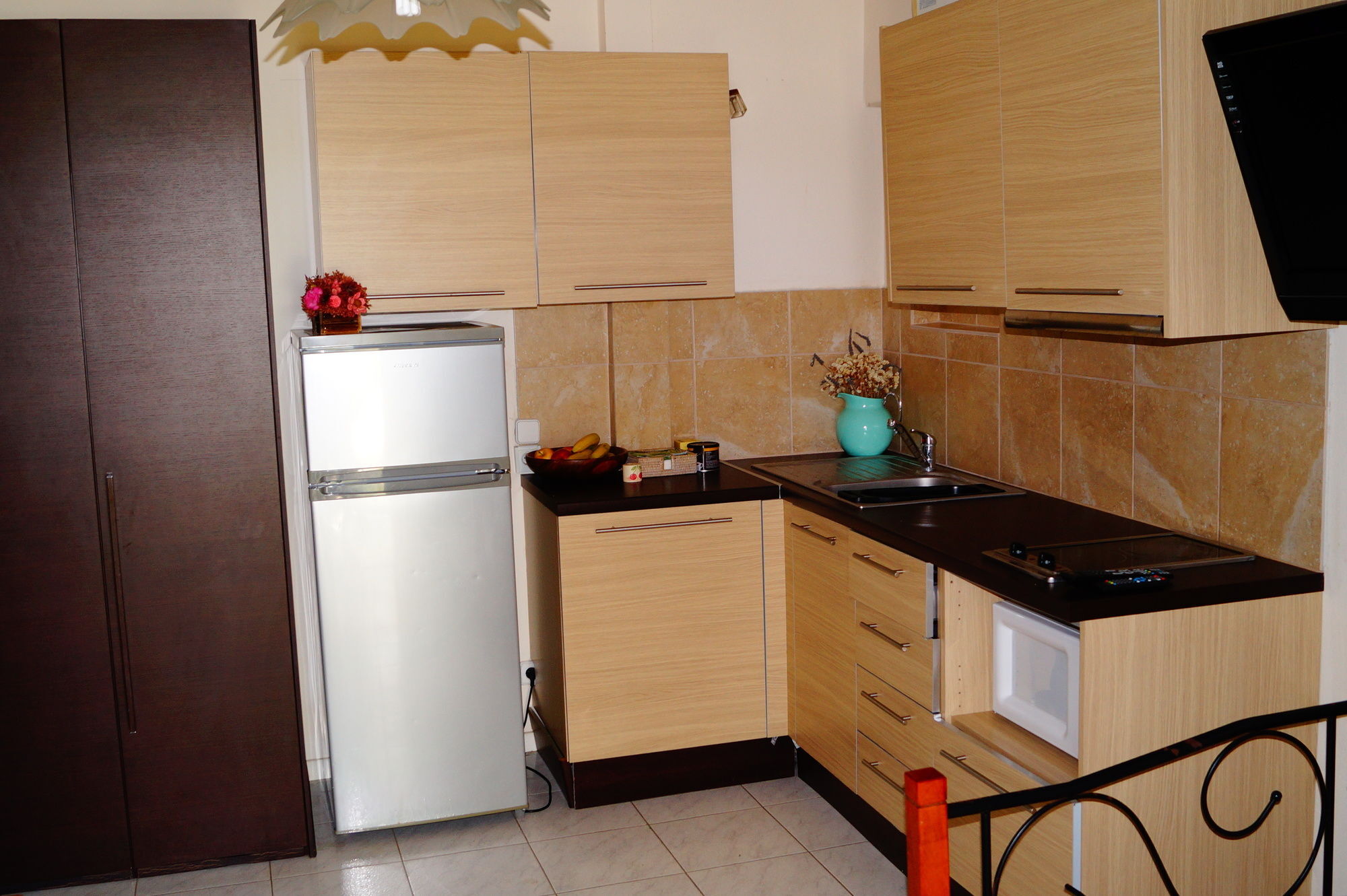 Belvista Luxury Apartments 阿尔戈斯托利翁 外观 照片